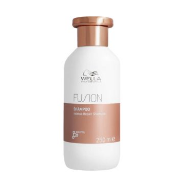 WELLA FUSION Intense Repair sampon 250ml kiszerelésben