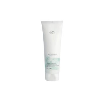 WELLA NUTRICURLS CLEANSING balzsam 250ml kiszerelésben
